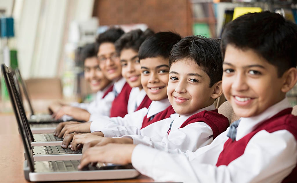 Modern Gadgets & Computer Labs in Made Easy School Gurugram